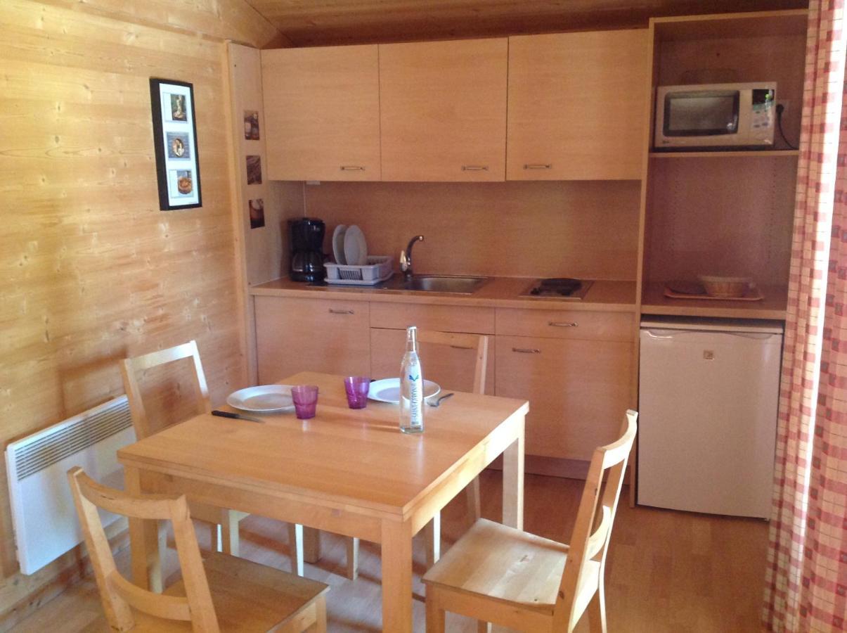 Camping Le Pont D'Allagnon Lempdes sur Allagnon Buitenkant foto