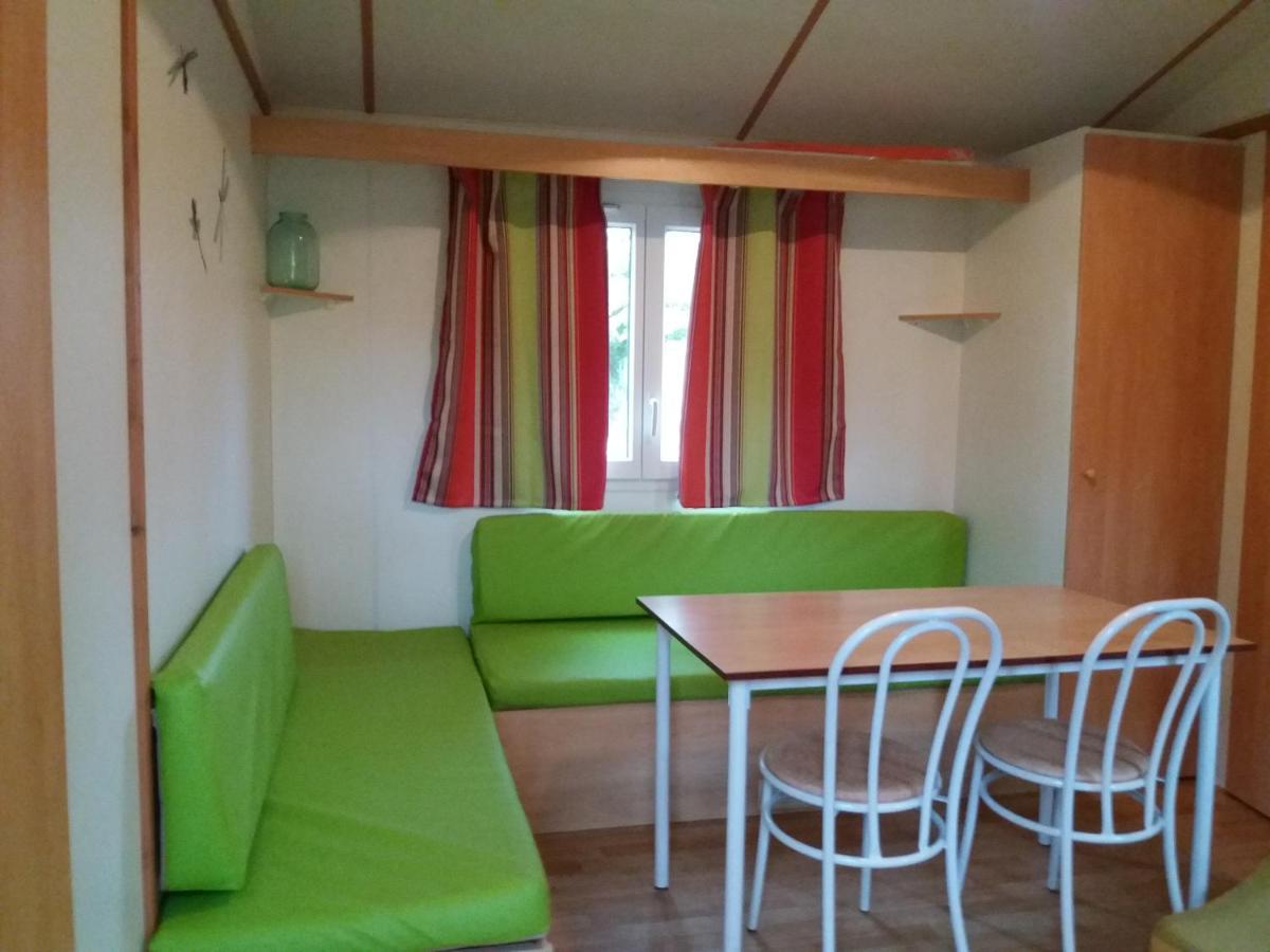 Camping Le Pont D'Allagnon Lempdes sur Allagnon Buitenkant foto