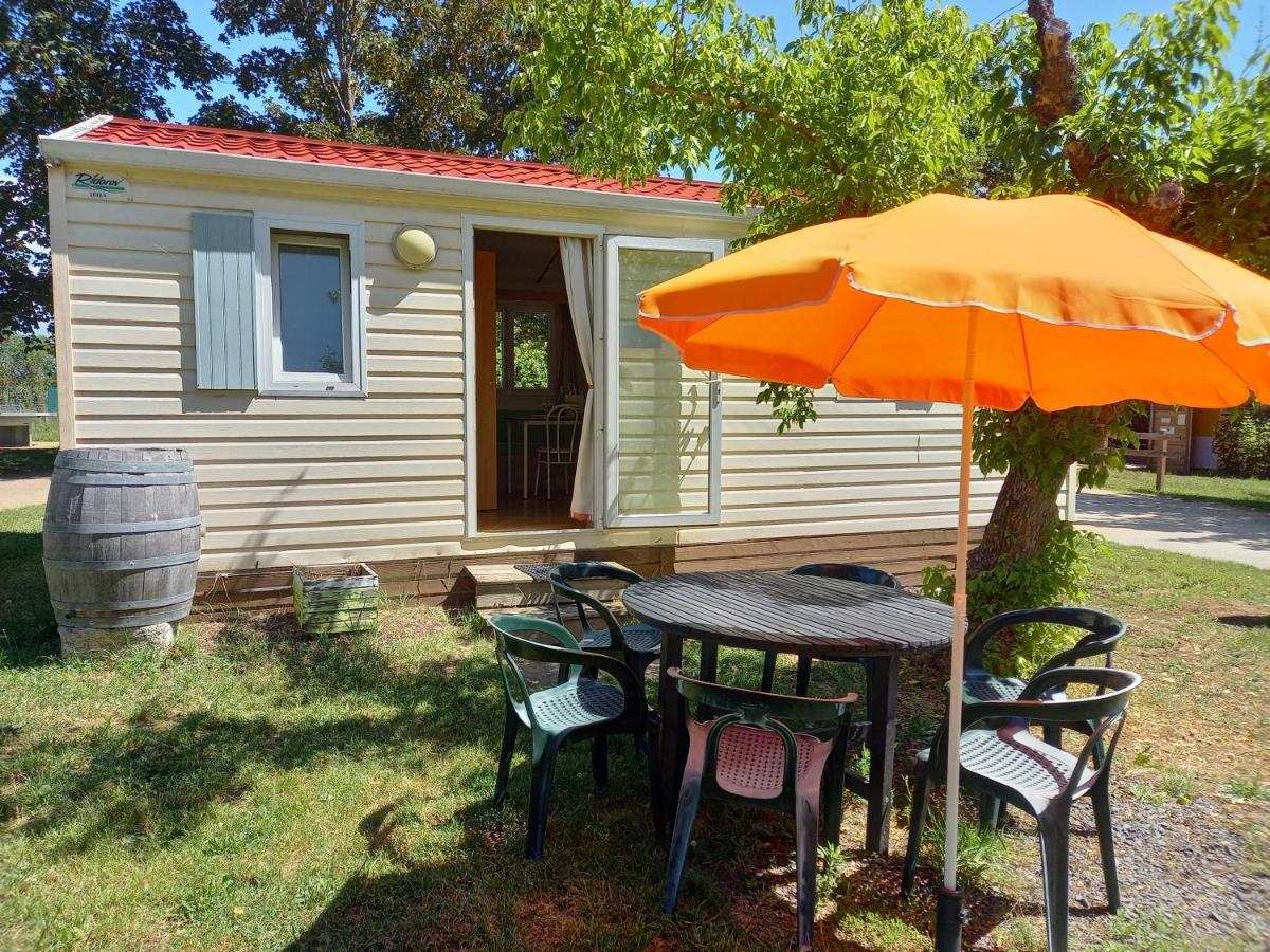 Camping Le Pont D'Allagnon Lempdes sur Allagnon Buitenkant foto